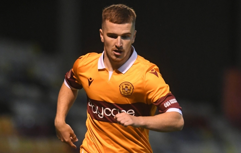 Harry Robinson loaned to Queen of the South - Motherwell Football Club