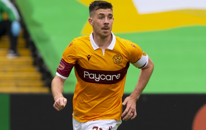 Declan Gallagher signs pre-contract with Aberdeen - Motherwell Football ...