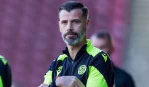 Stuart Kettlewell reacts to Dundee defeat