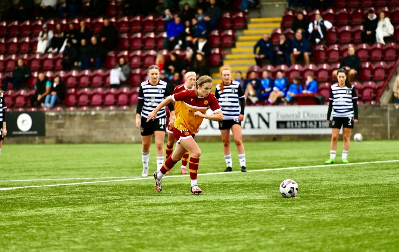 Laura Berry awarded Scottish Women’s Football Young Player of the Year