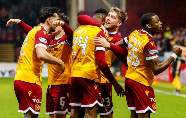 Motherwell 2-0 Aberdeen