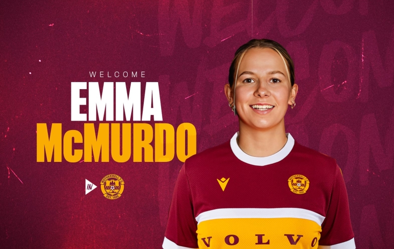 Emma McMurdo signs permanent Motherwell deal